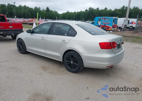 2011 Volkswagen Jetta 2.0L S from USA, damaged, VIN 3VW1K7AJ8BM327709